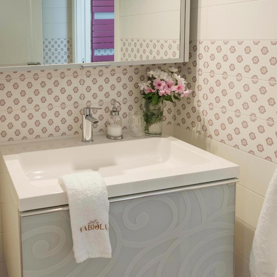 Fabiola Exclusive Apartment Grottaglie Luaran gambar